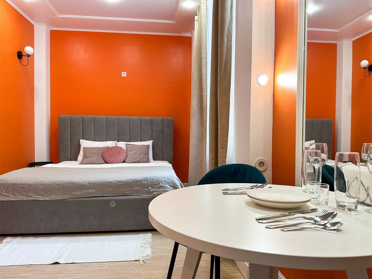Orange Deluxe с джакузи
